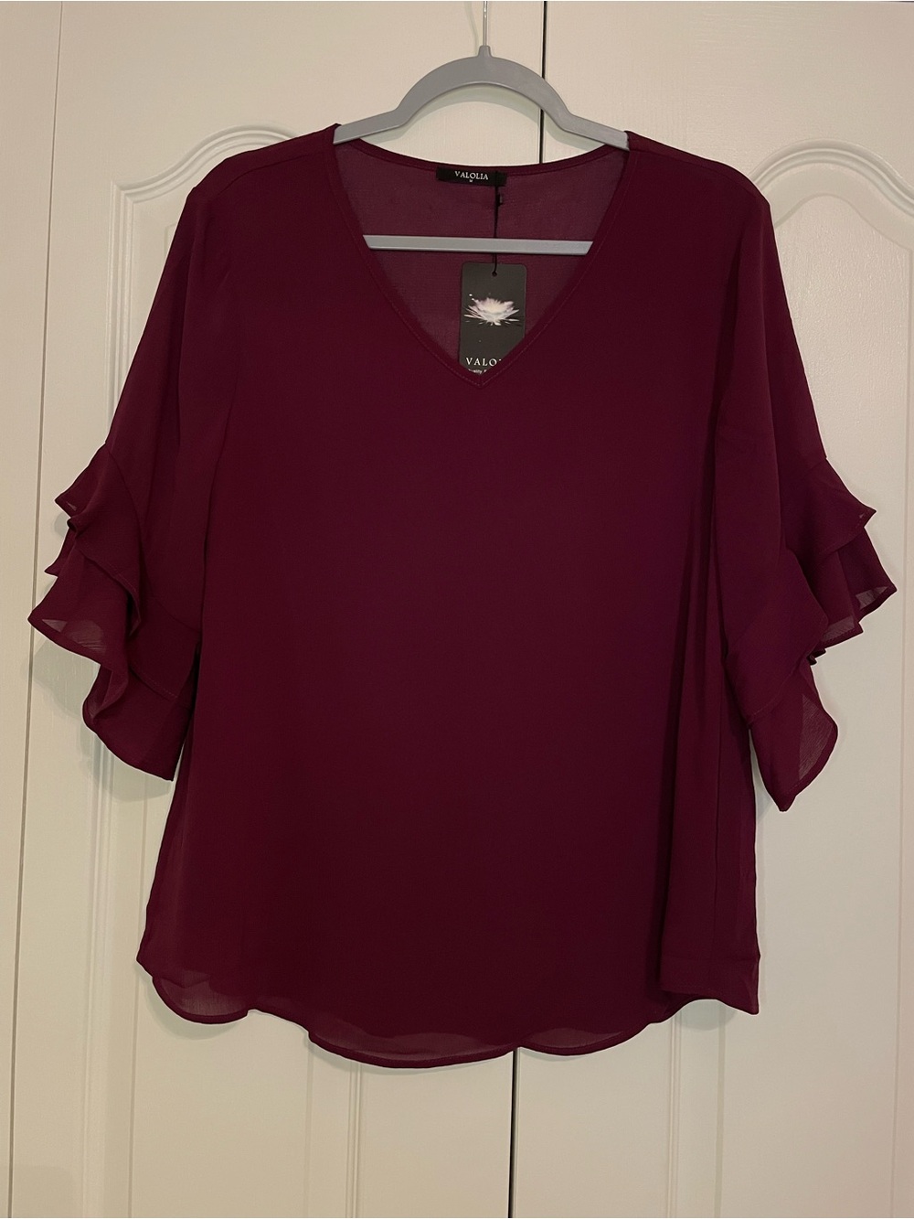 Valolia ruffle sleeve top